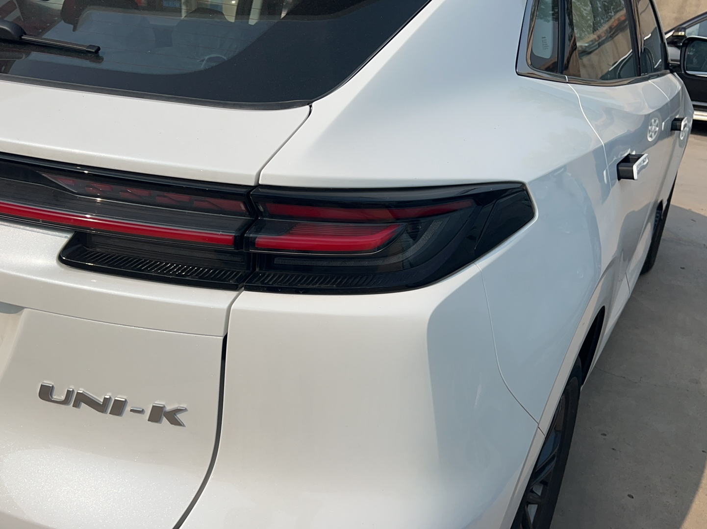 长安UNI-K 2023款 2.0T 两驱悦尚型