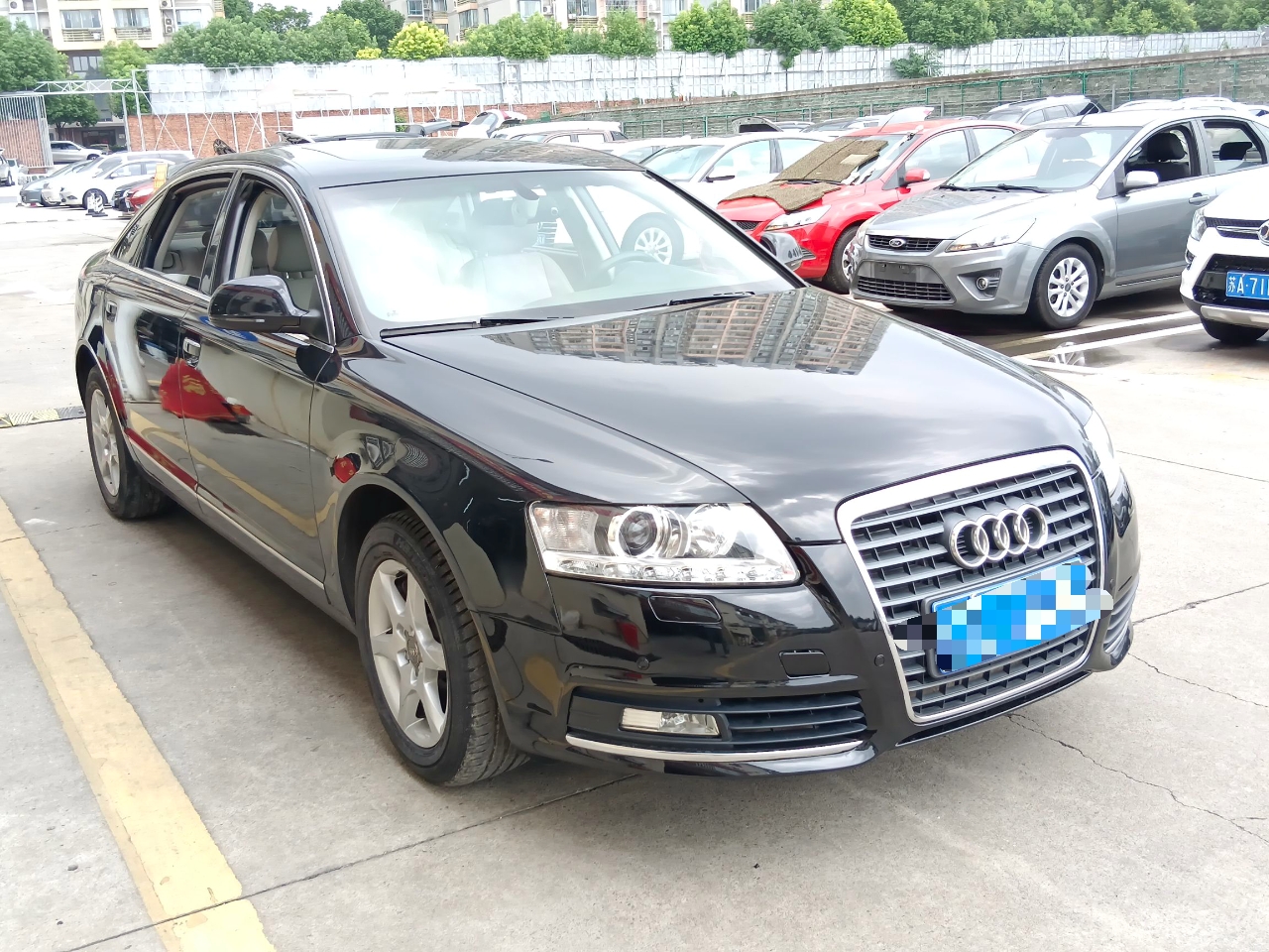 奥迪A6L 2011款 2.0 TFSI 自动标准型