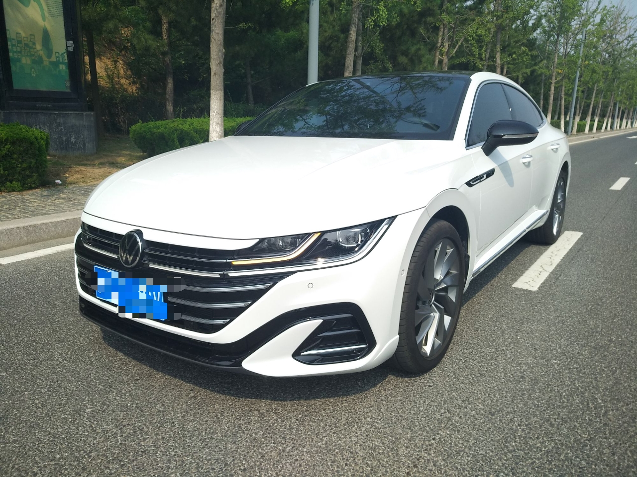 大众CC 2023款 380TSI 夺目版