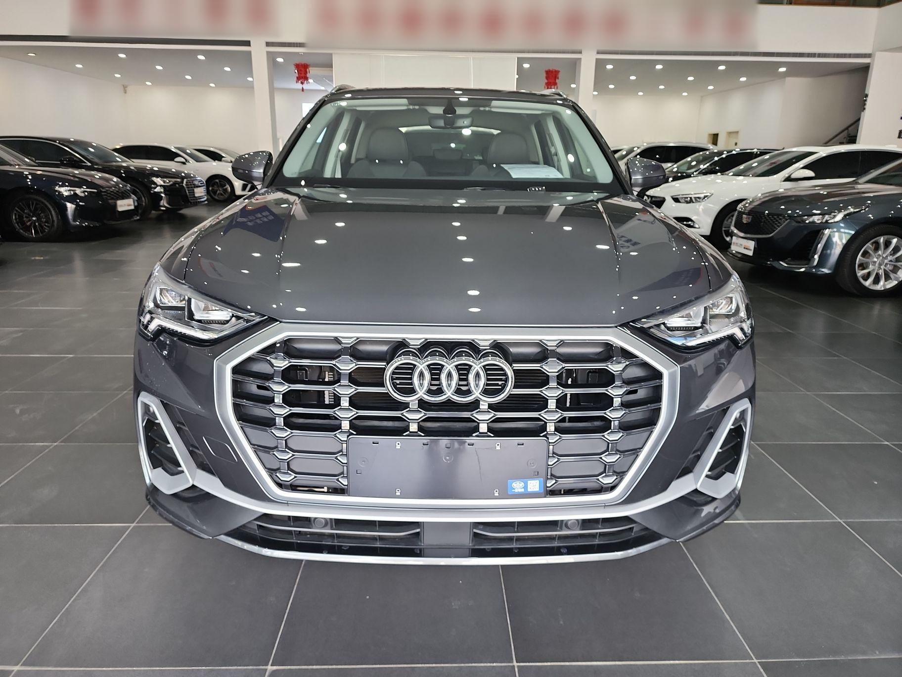 奥迪Q3 2023款 35 TFSI 时尚动感型（1.4T）