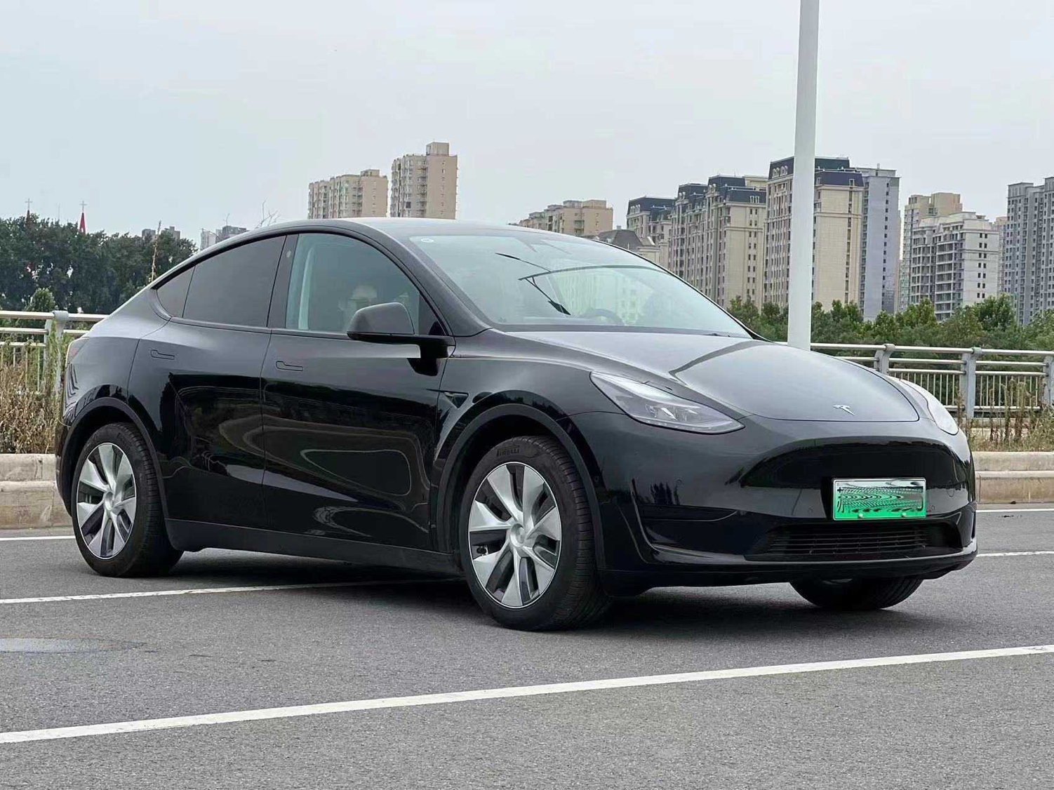 特斯拉 Model Y 2021款 改款 长续航全轮驱动版 3D5