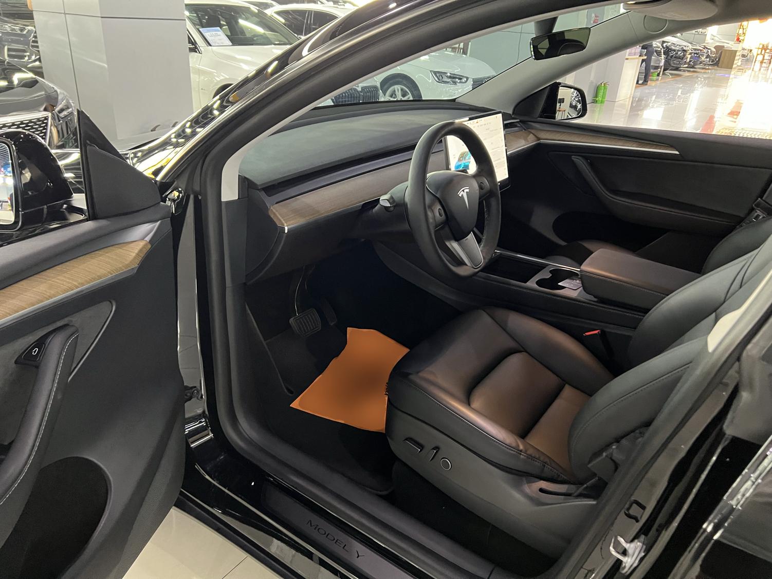 特斯拉 Model Y 2021款 改款 长续航全轮驱动版 3D5