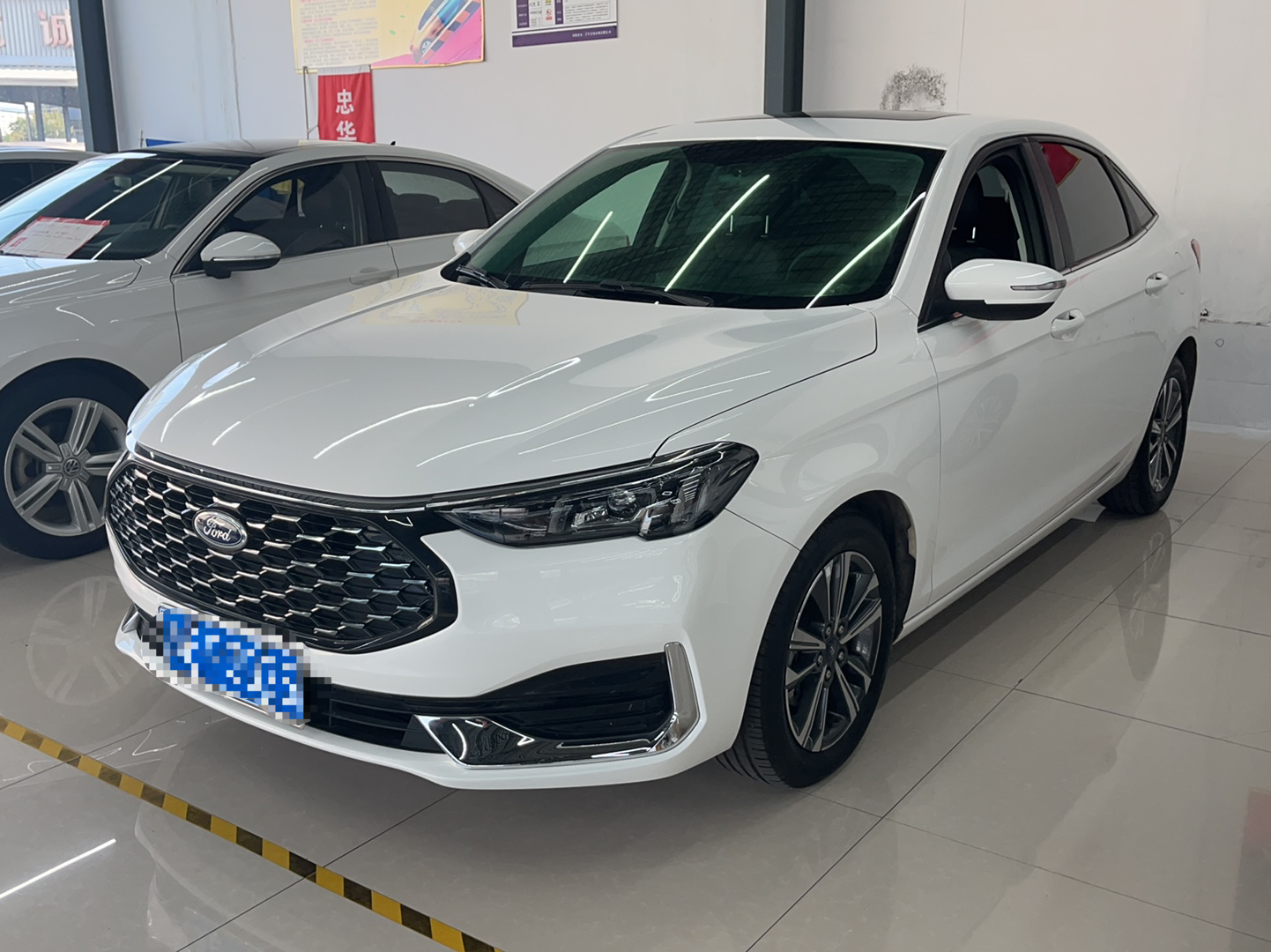 福特 福睿斯 2021款 1.5L 自动钻石版