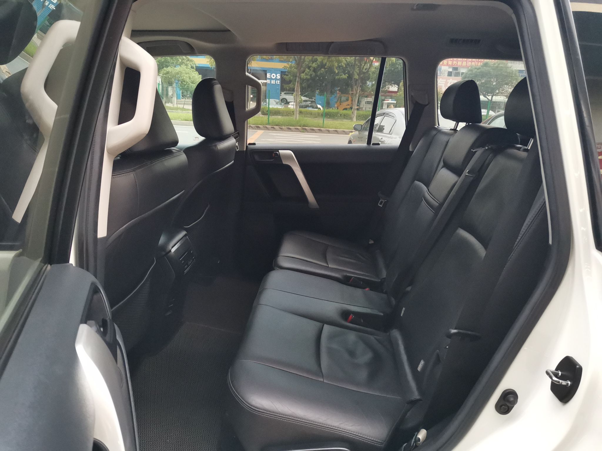 丰田 普拉多 2016款 2.7L 自动豪华版