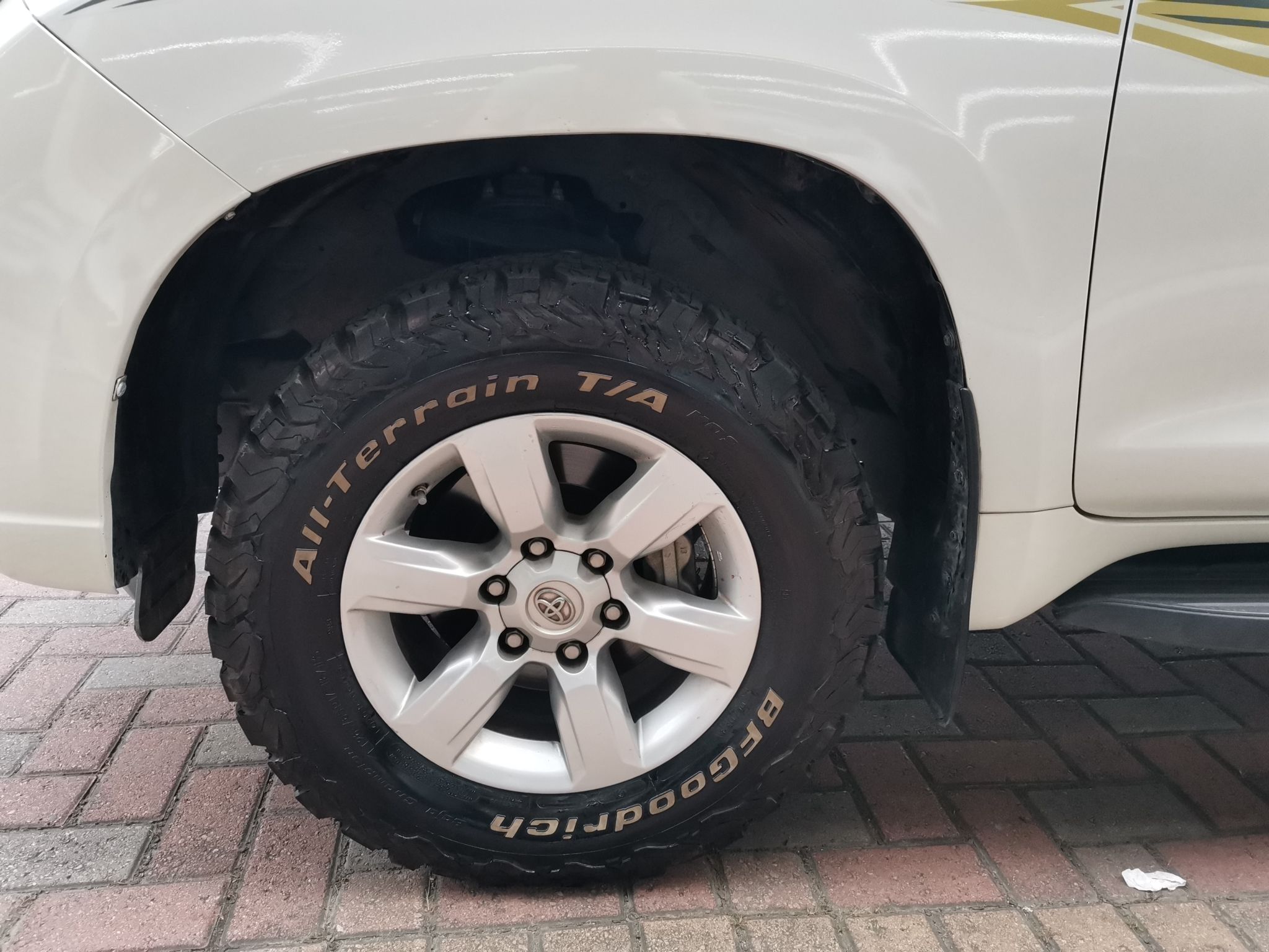 丰田 普拉多 2016款 2.7L 自动豪华版