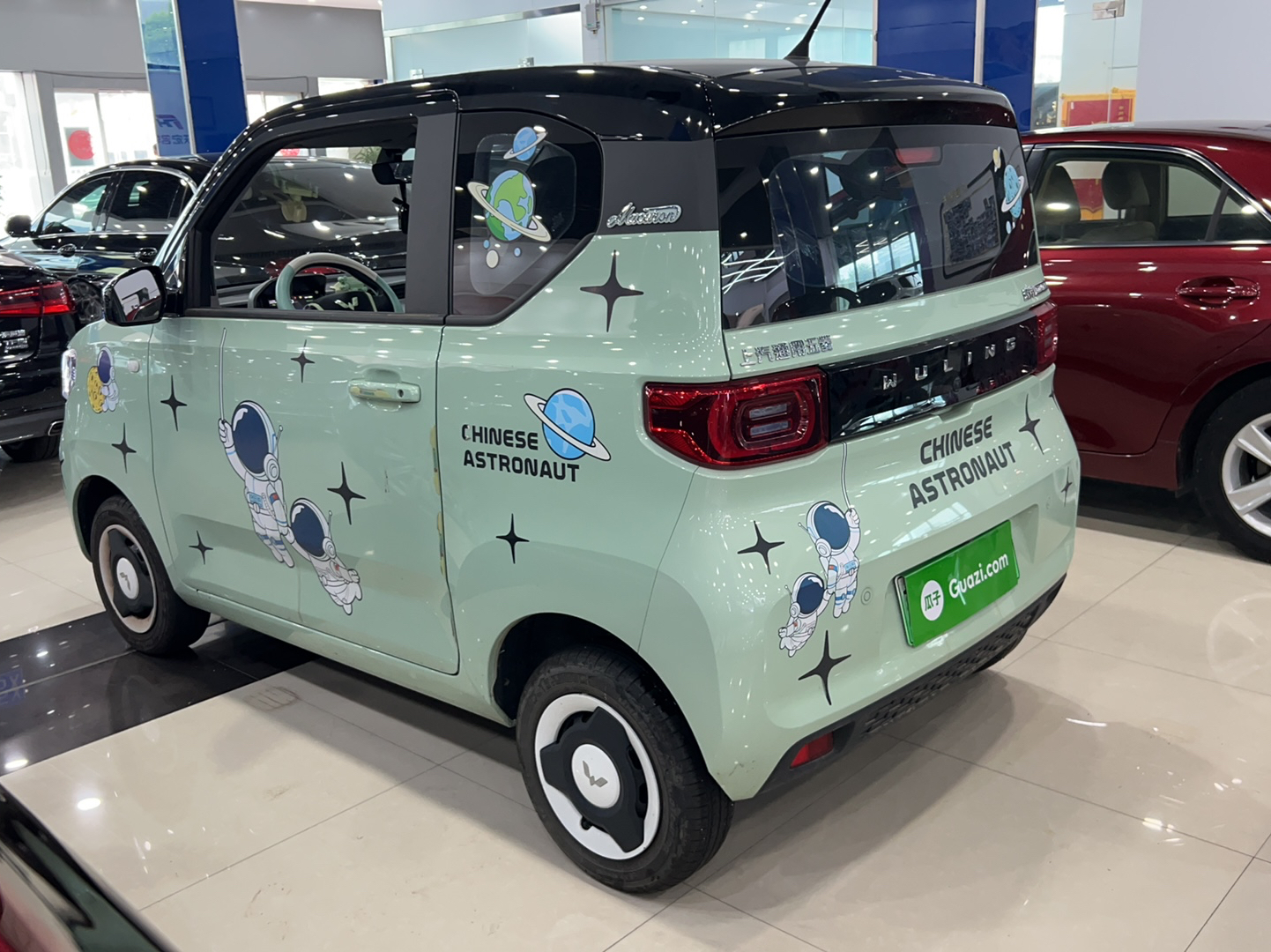 五菱汽车 宏光MINI EV 2021款 马卡龙时尚款 磷酸铁锂