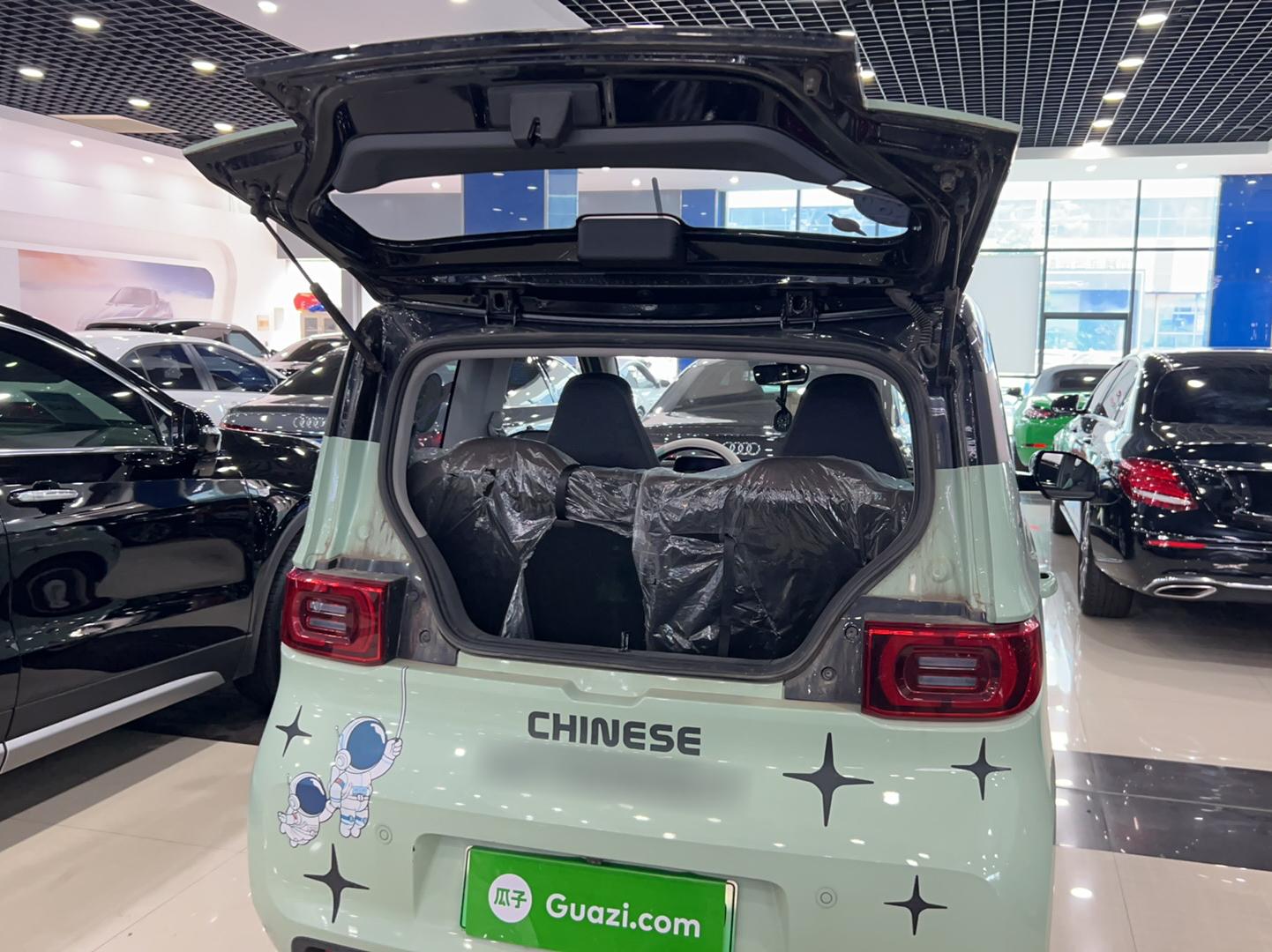 五菱汽车 宏光MINI EV 2021款 马卡龙时尚款 磷酸铁锂