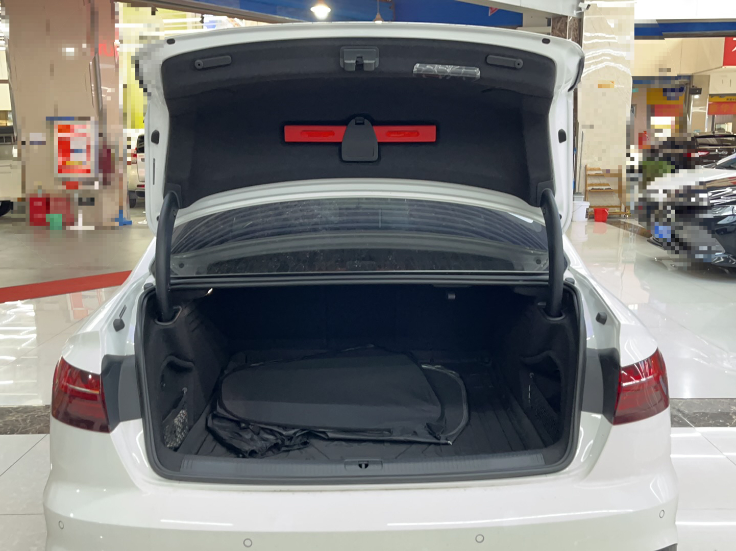 奥迪A4L 2022款 45 TFSI quattro 臻选动感型