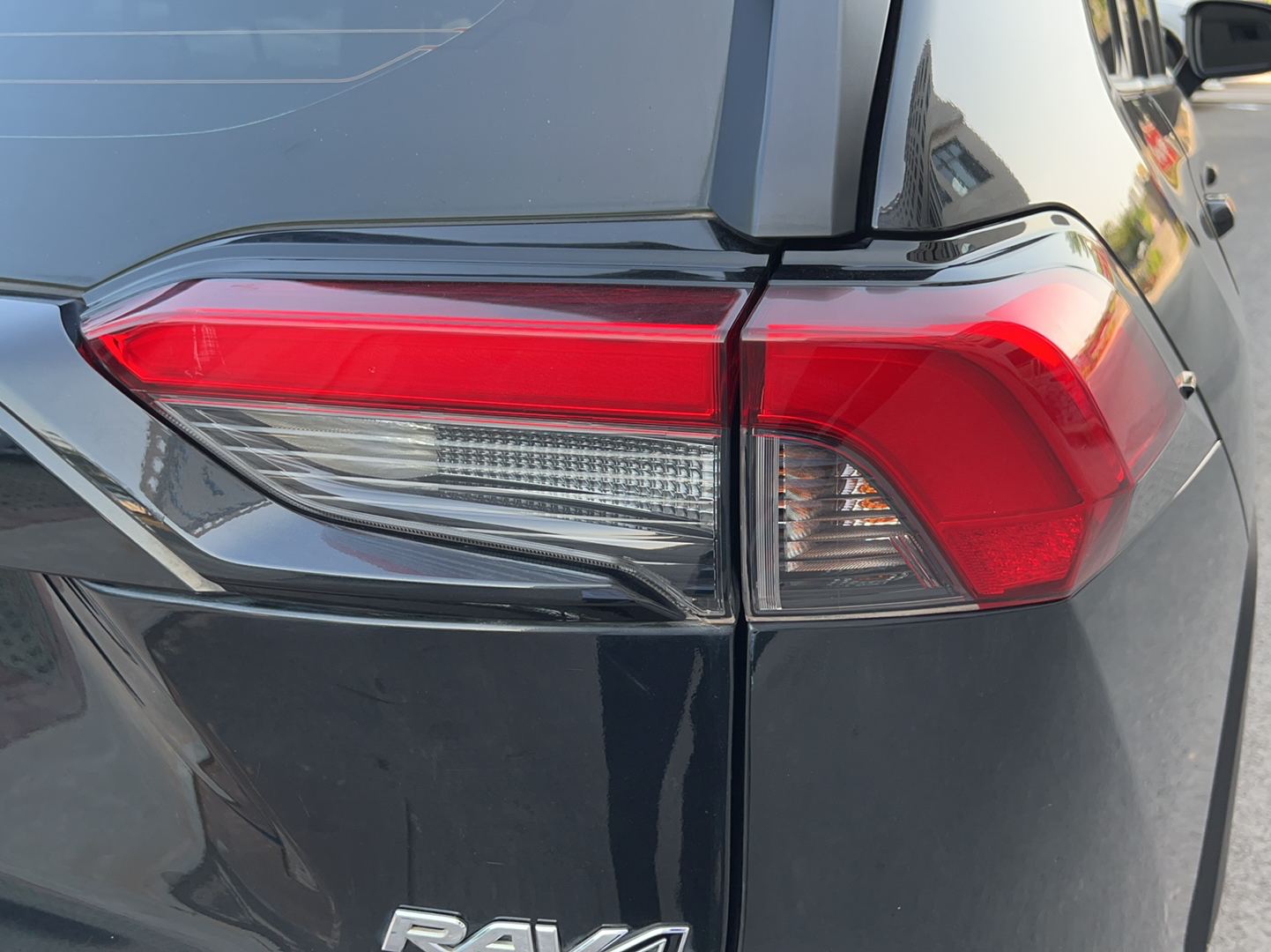 丰田 RAV4 2020款 2.0L CVT两驱风尚版