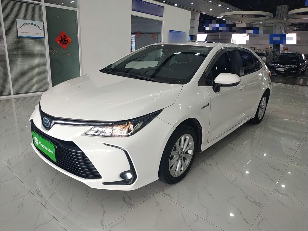 丰田 卡罗拉 2021款 双擎 1.8L E-CVT精英版