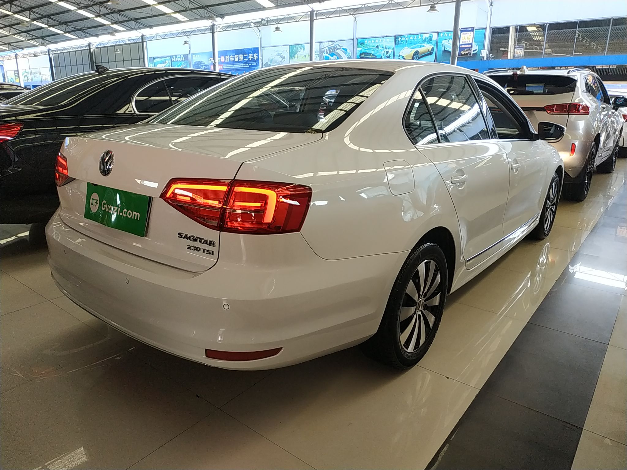 大众 速腾 2015款 230TSI 自动豪华型