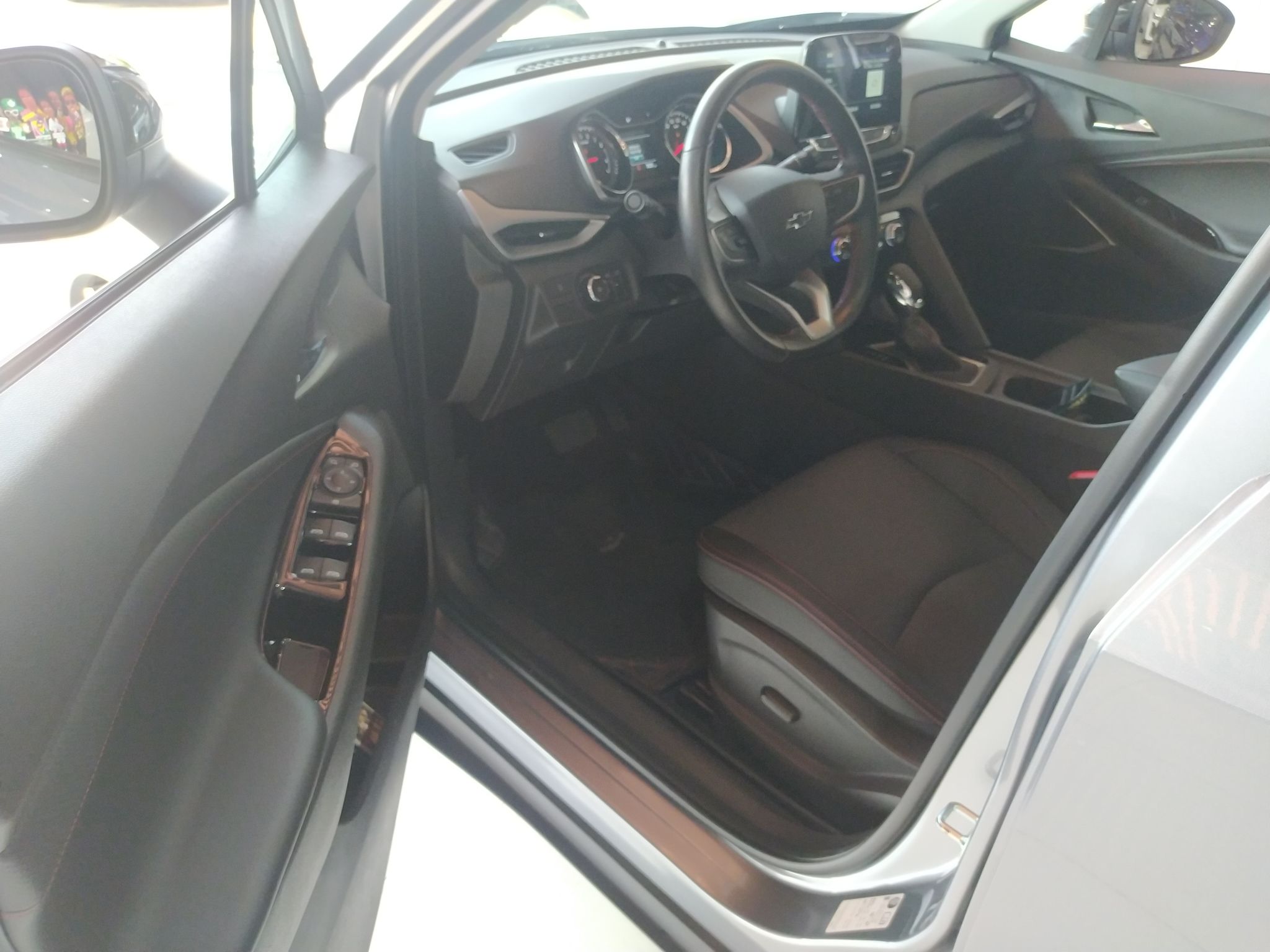 雪佛兰 沃兰多 2020款 轻混 Redline 530T 自动纵享版（5+2款）