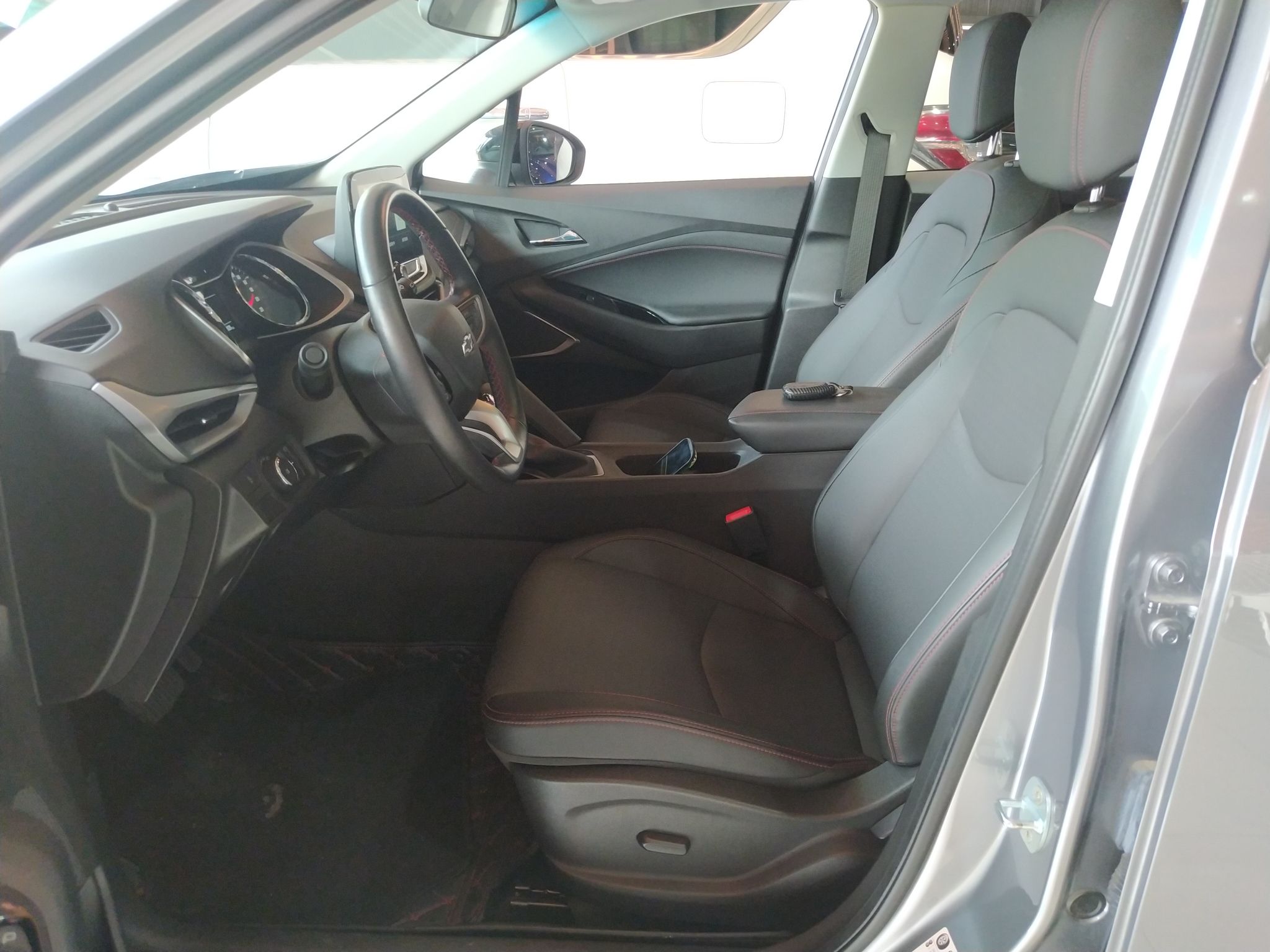 雪佛兰 沃兰多 2020款 轻混 Redline 530T 自动纵享版（5+2款）