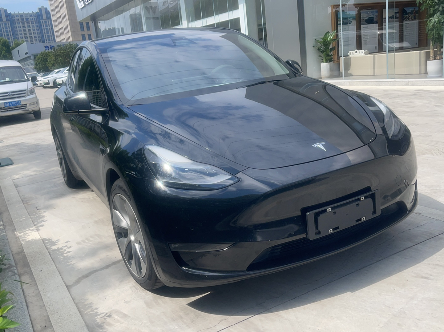 特斯拉 Model Y 2021款 长续航全轮驱动版