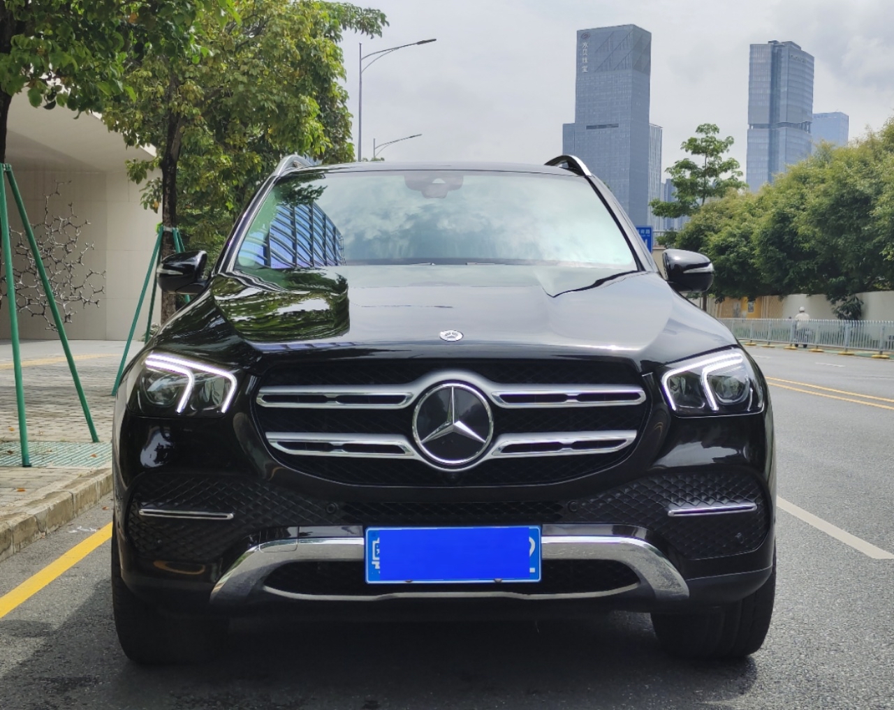 奔驰GLE级 2021款 GLE 350 4MATIC 动感型(进口)