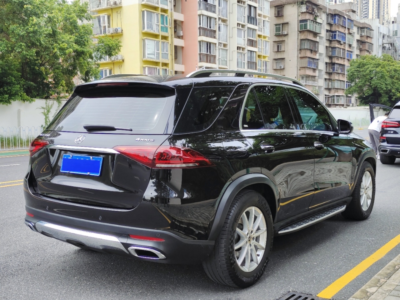 奔驰GLE级 2021款 GLE 350 4MATIC 动感型(进口)