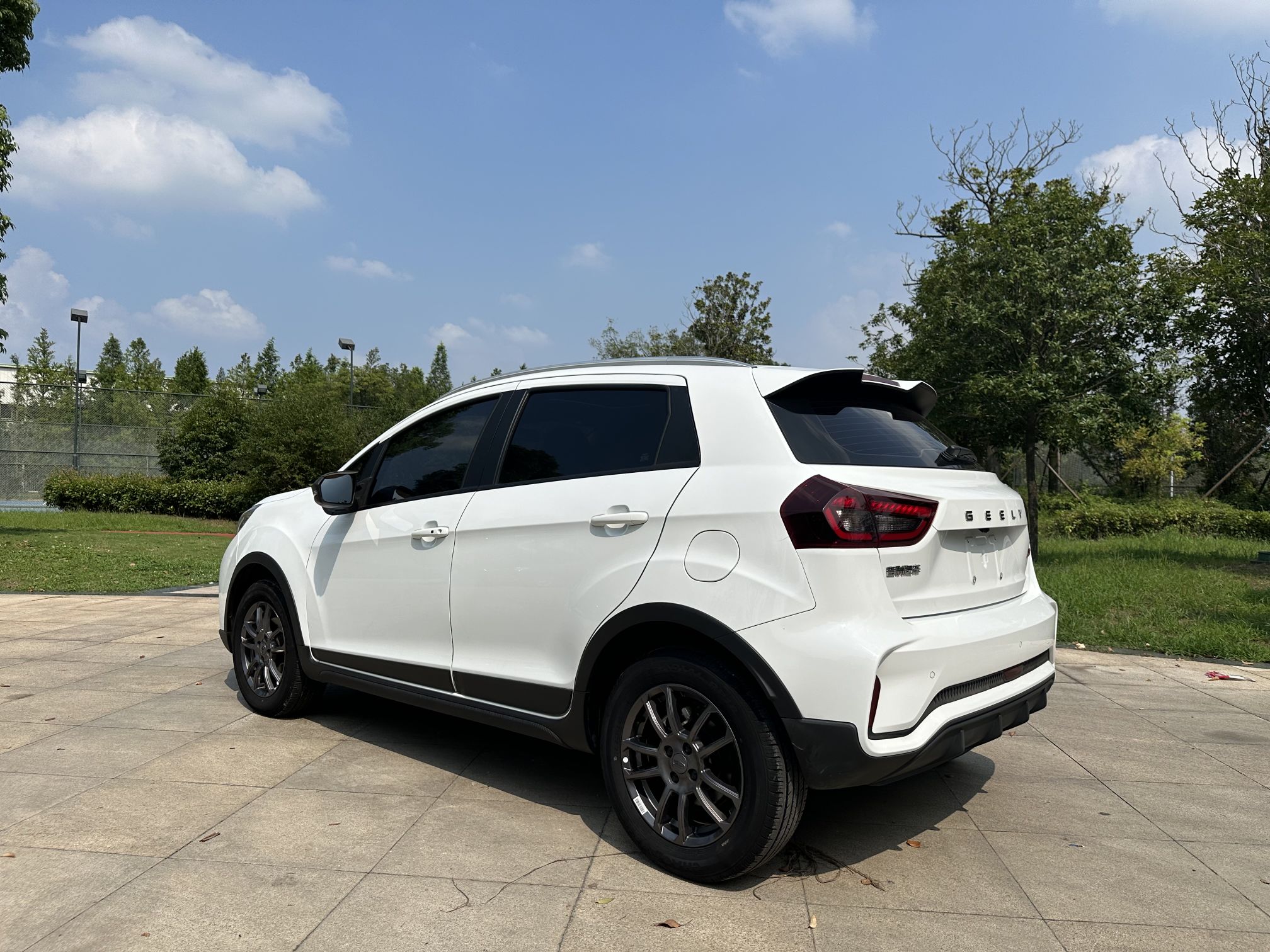 吉利汽车 远景X3 2021款 PRO 1.5L CVT尊贵型