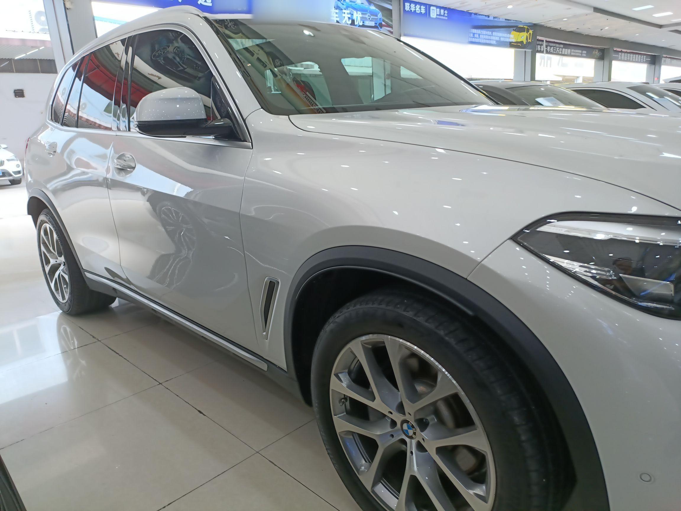 宝马X5 2020款 xDrive30i X设计套装(进口)