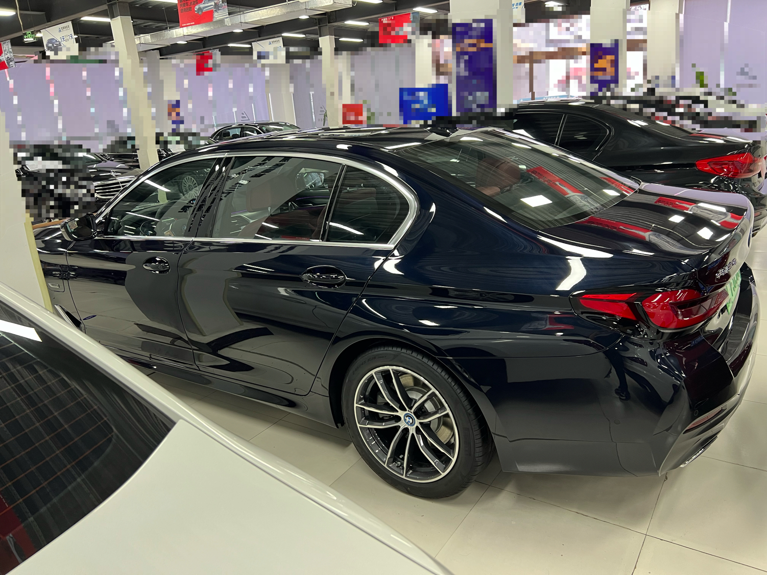 宝马5系新能源 2022款 改款三 535Le 先锋版M运动套装