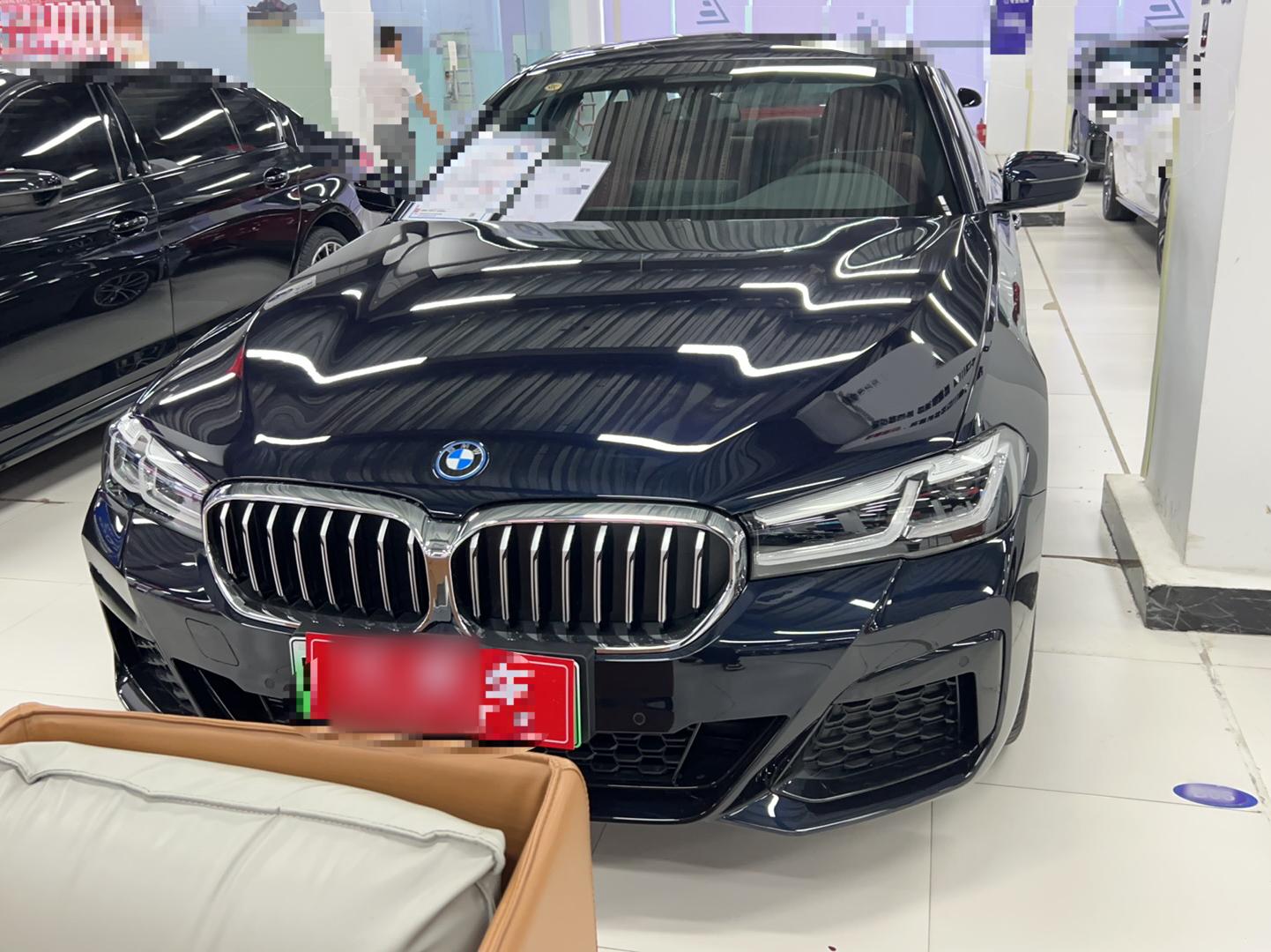 宝马5系新能源 2022款 改款三 535Le 先锋版M运动套装