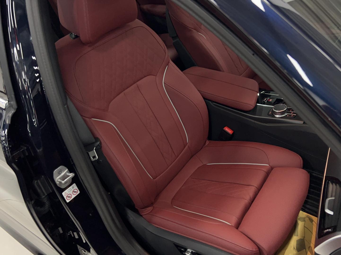 宝马5系新能源 2022款 改款三 535Le 先锋版M运动套装