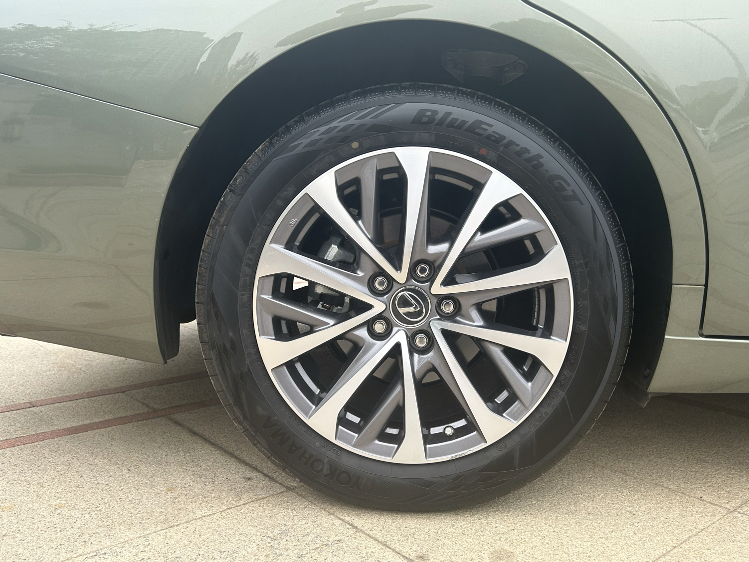 雷克萨斯ES 2021款 200 卓越版