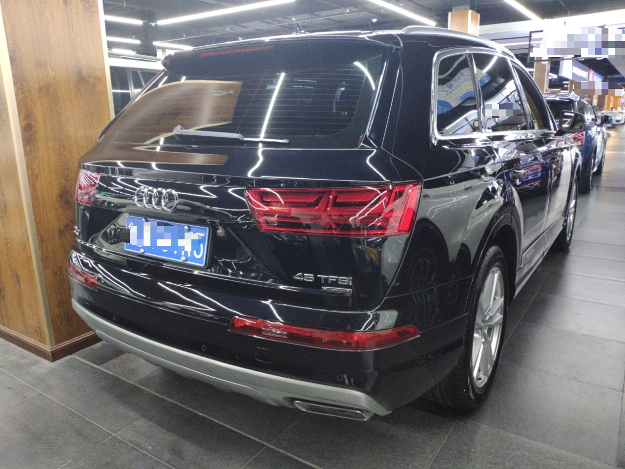 奥迪Q7 2016款 40 TFSI 舒适型(进口)