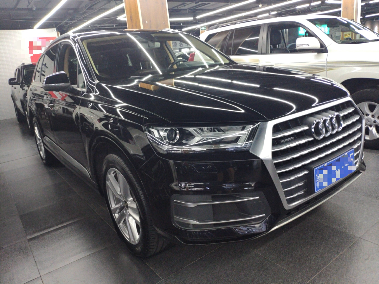 奥迪Q7 2016款 40 TFSI 舒适型(进口)