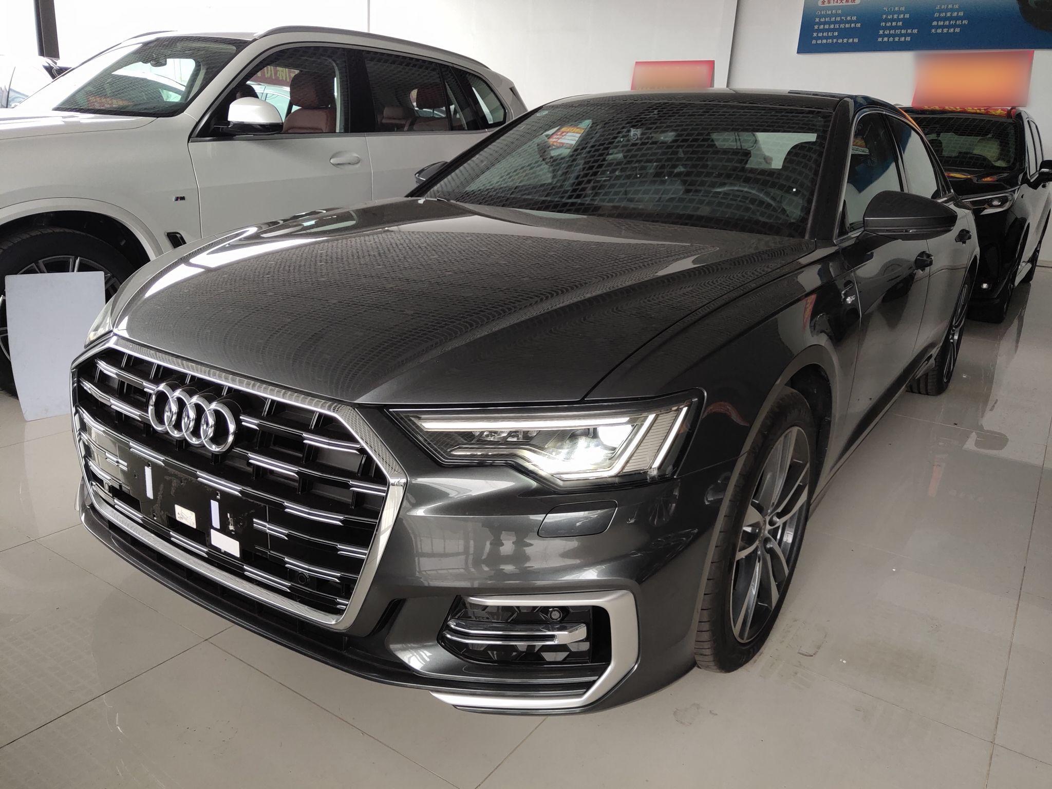 奥迪A6L 2023款 40 TFSI 豪华动感型