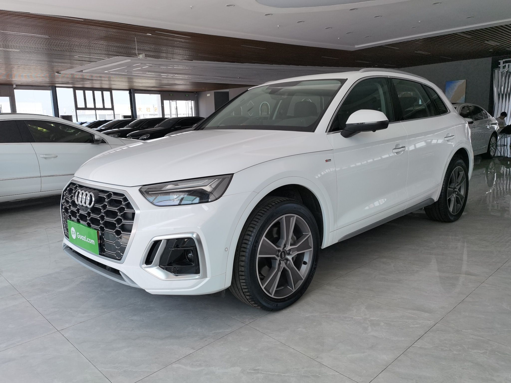 奥迪Q5L 2022款 改款 45T 豪华动感型