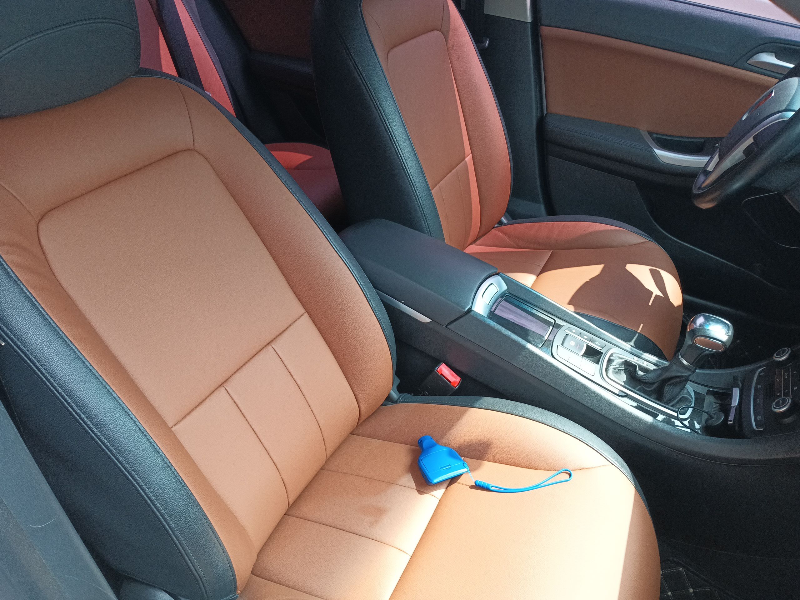 荣威e550 2016款 尊享版