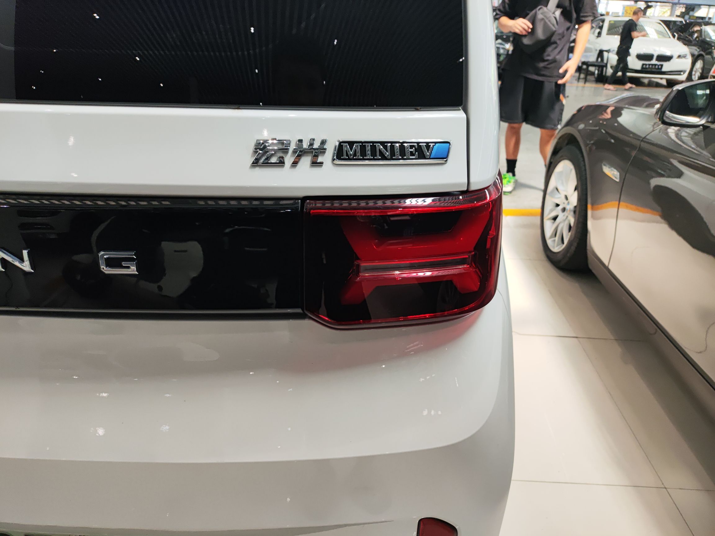 五菱汽车 宏光MINI EV 2022款 GAMEBOY 200km 玩咖款 磷酸铁锂