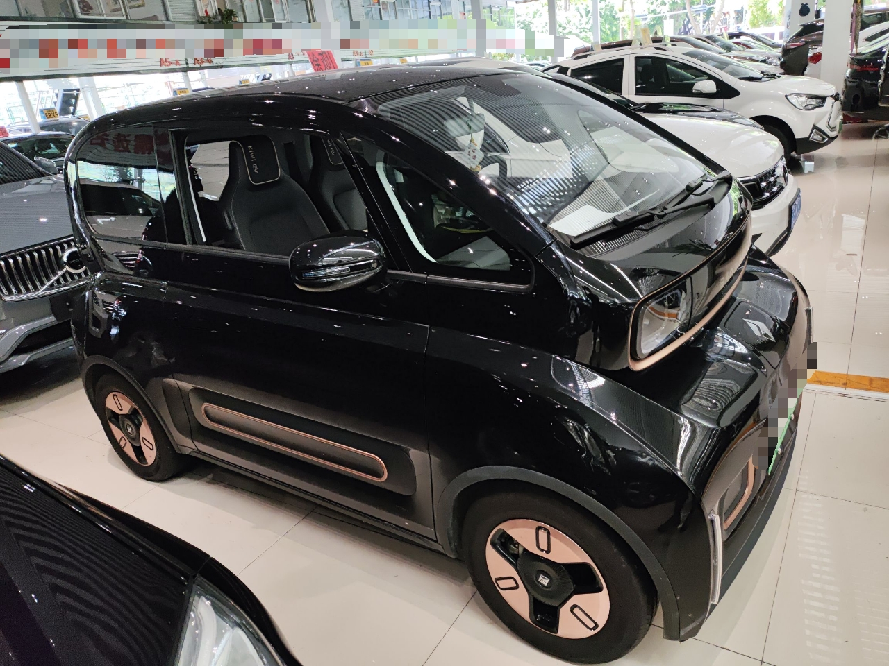 宝骏KiWi EV 2021款 艺术家 磷酸铁锂