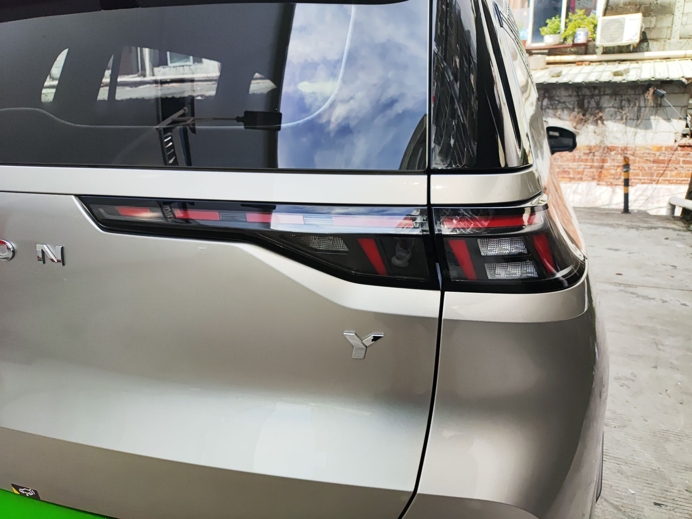 广汽埃安 AION Y 2022款 70 畅享版 磷酸铁锂