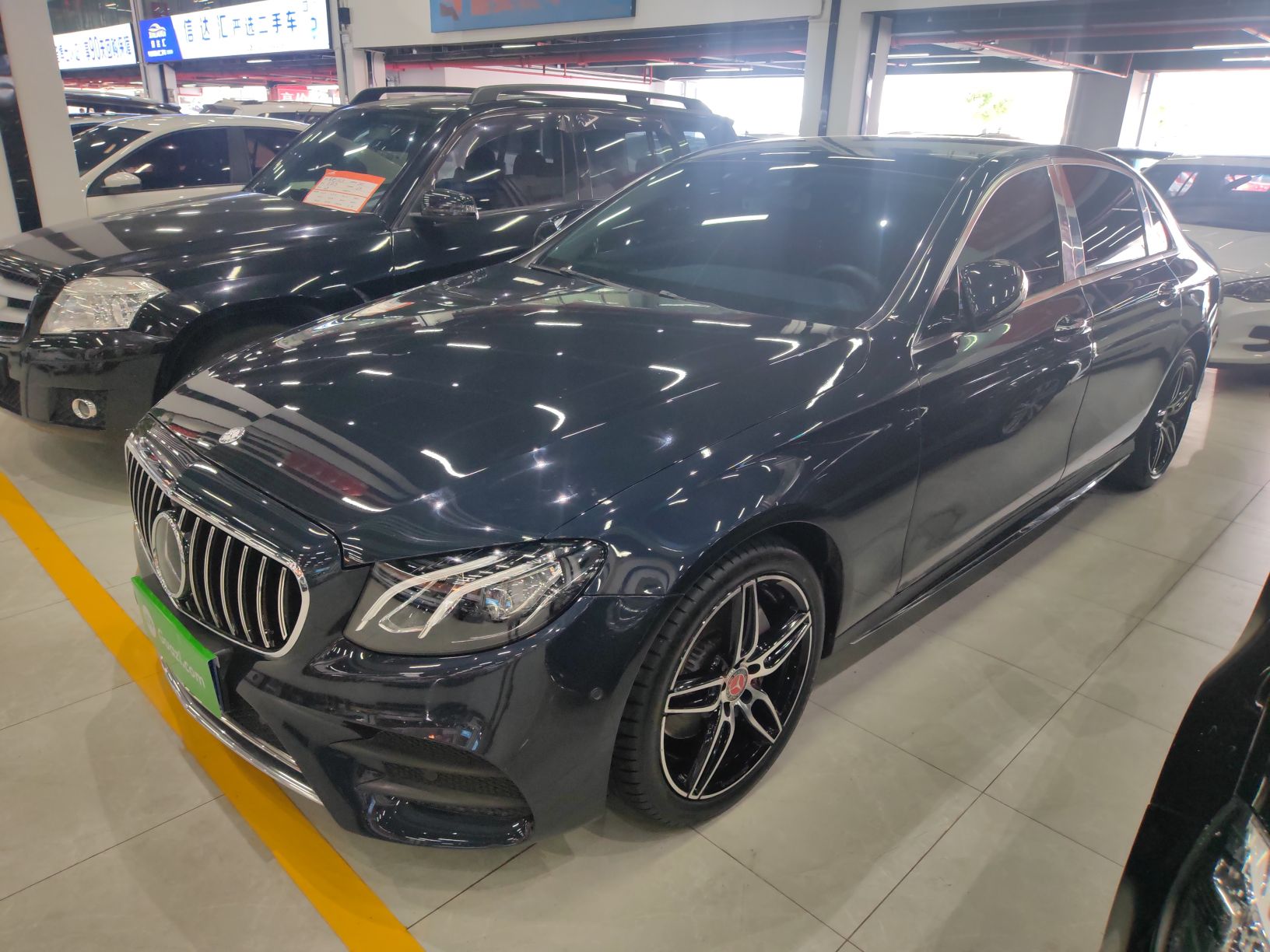 奔驰E级 2016款 E 300 L 运动时尚型