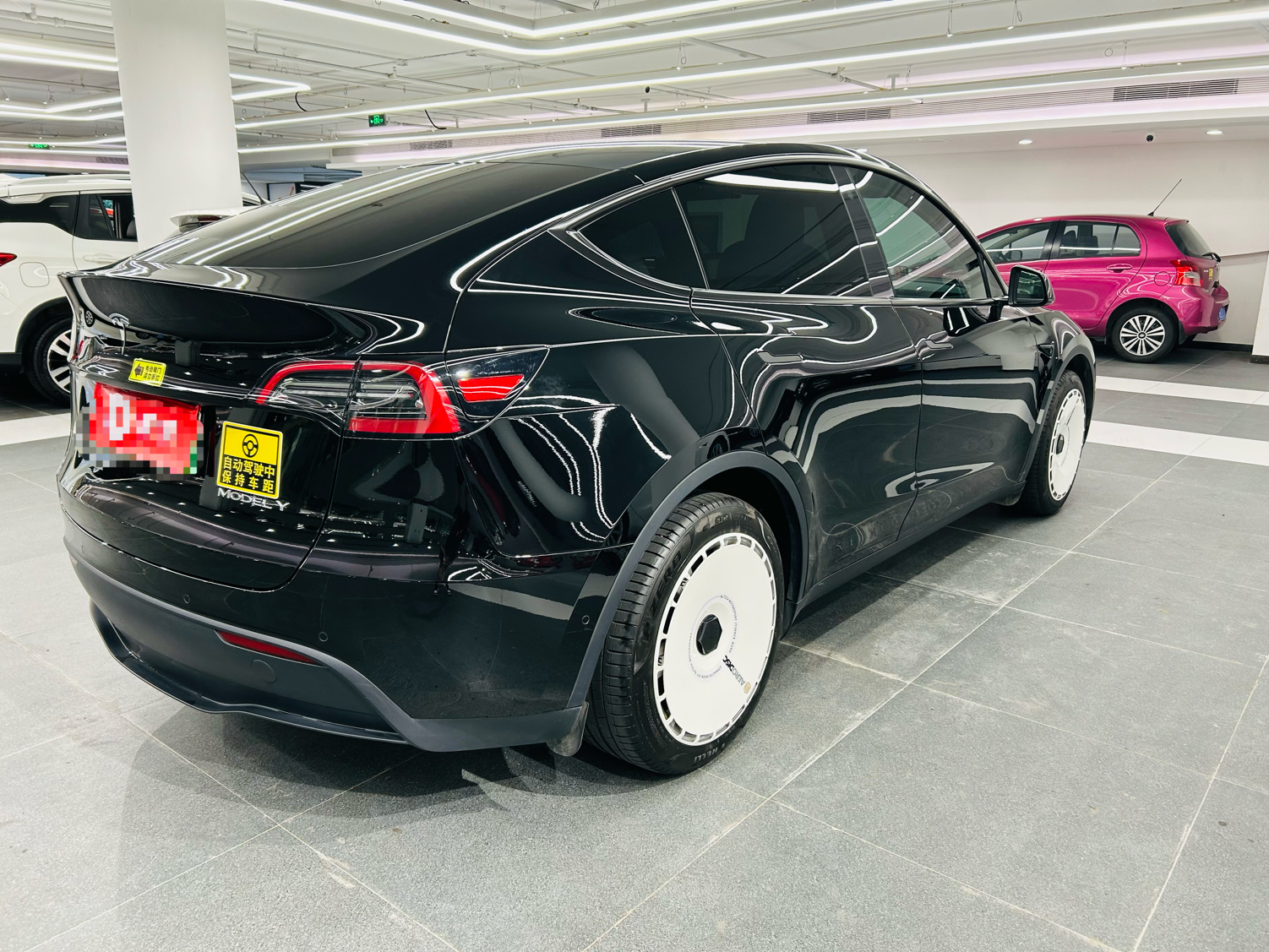 特斯拉 Model Y 2022款 改款 后轮驱动版