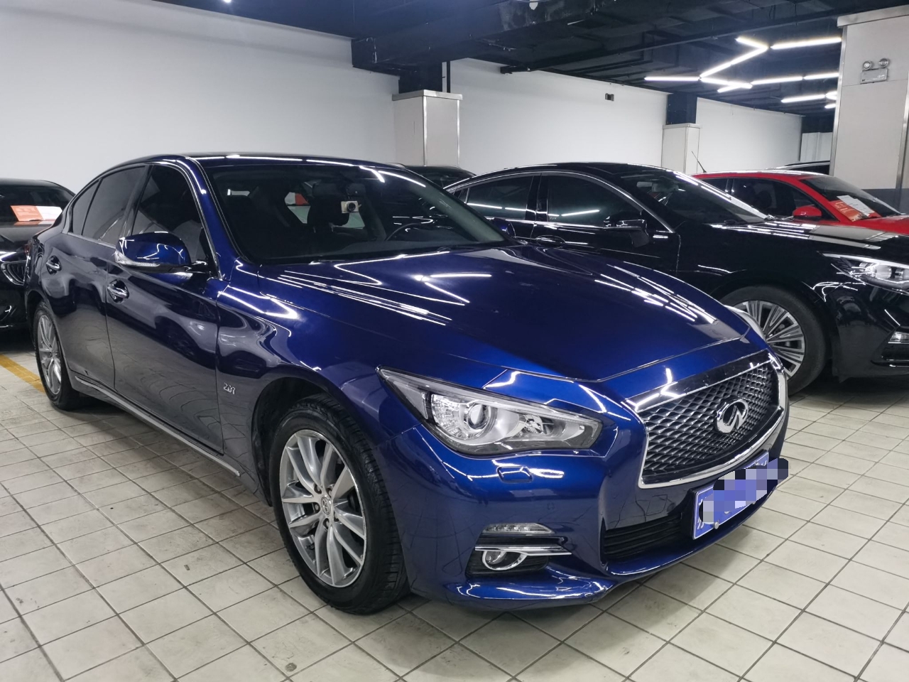 英菲尼迪Q50L 2016款 2.0T 悦享版