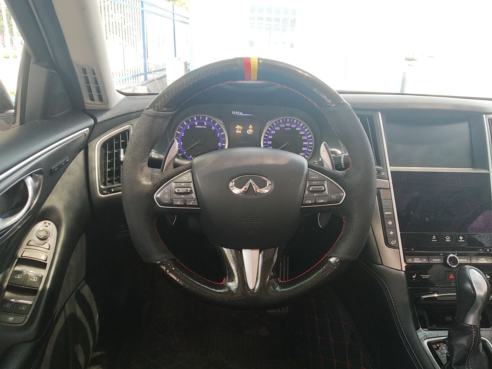 英菲尼迪Q50 2014款 3.7L 豪华运动版(进口)