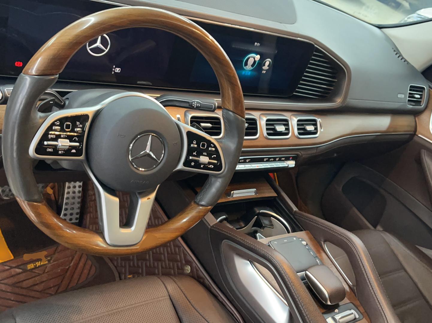 奔驰GLS级 2020款 GLS 450 4MATIC 豪华型(进口)