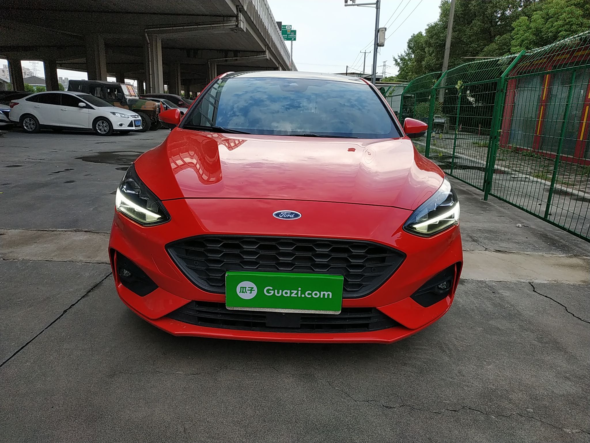 福特 福克斯 2021款 两厢 EcoBoost 180 自动ST Line