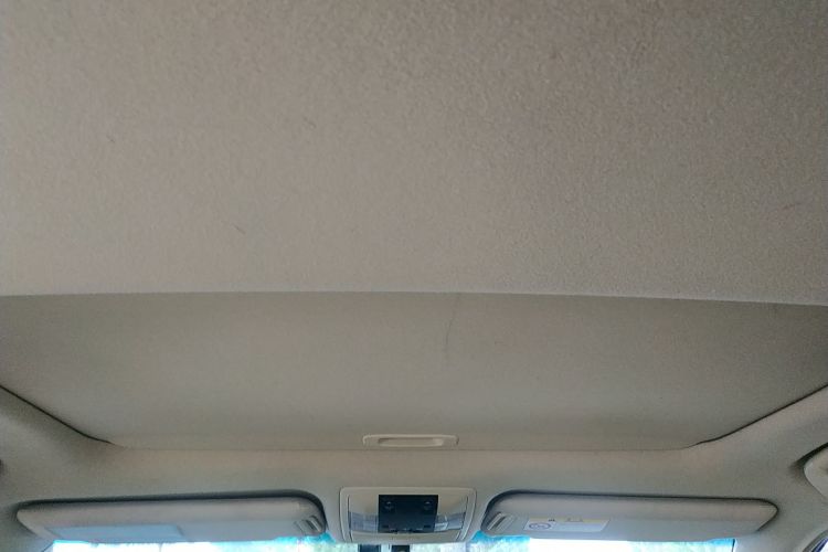 丰田 普拉多 2015款 2.7L 自动标准版中控内饰22