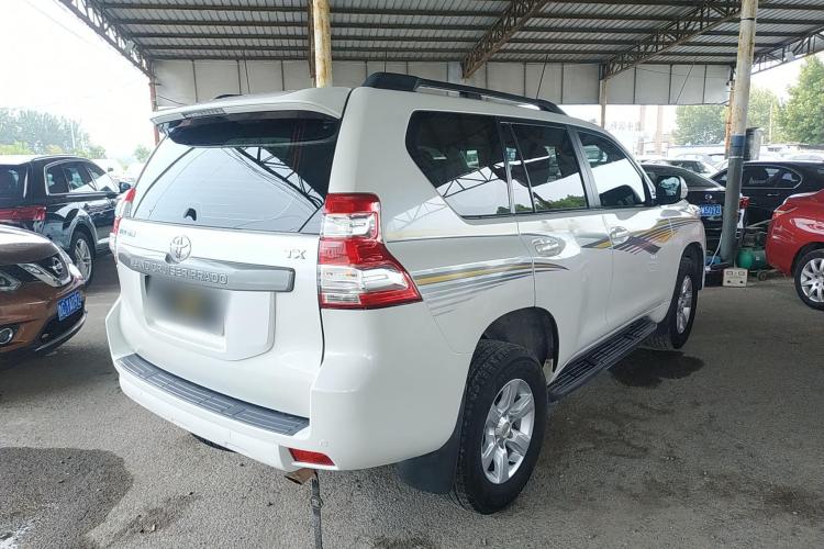 丰田 普拉多 2015款 2.7L 自动标准版车身外观7