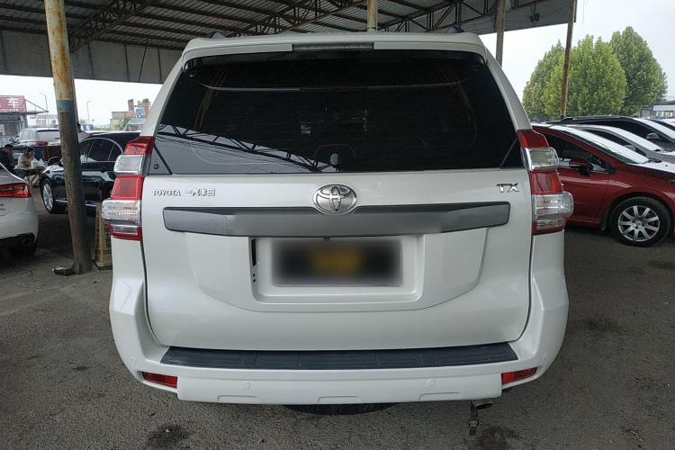 丰田 普拉多 2015款 2.7L 自动标准版车身外观6