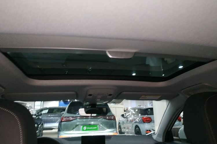 奥迪Q2L 2022款 35 TFSI 进取致雅型中控内饰22