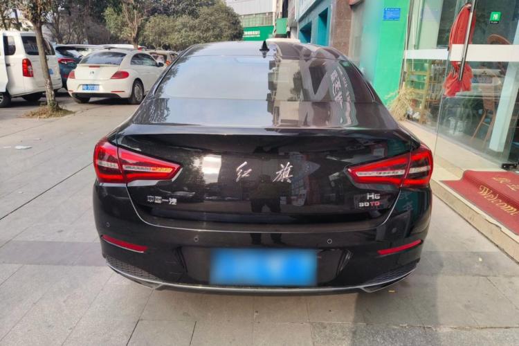 红旗H5 2022款 经典款 1.5T DCT旗悦版车身外观6