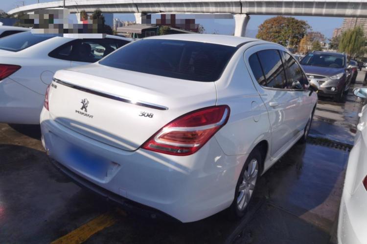 标致308 2014款 乐享版 经典 1.6L 自动风尚型车身外观6005