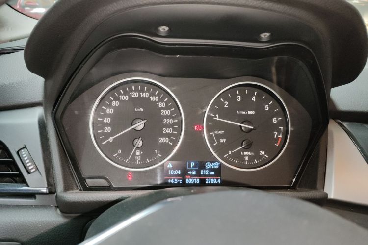 宝马2系旅行车 2016款 218i 领先型中控内饰14