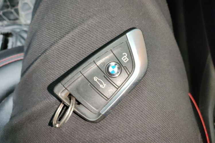 宝马2系旅行车 2016款 218i 领先型中控内饰11