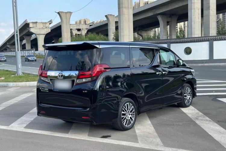 丰田 埃尔法 2015款 3.5L 尊贵版车身外观6005