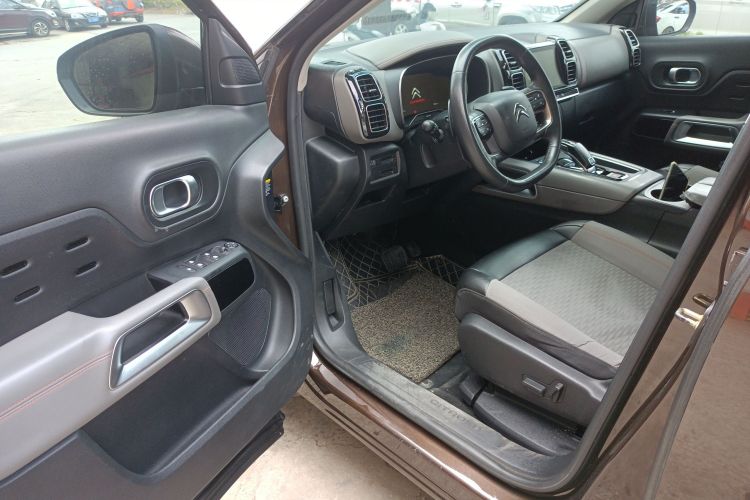 雪铁龙 天逸 C5 AIRCROSS 2017款 380THP 时尚型中控内饰20